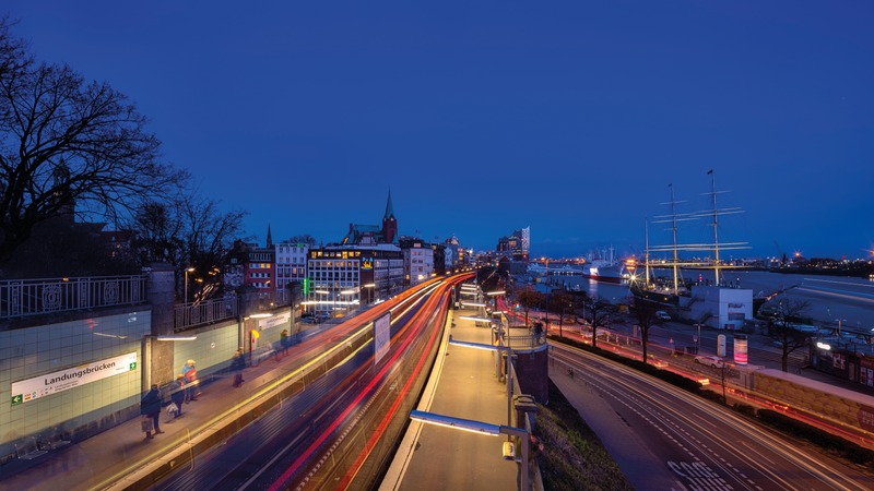 U-Bahn Station Landungsbrücken der U3, gelbe Linie
05.03.19, Hamburg, Landungsbrücken
© Thorsten Baering Thielickestieg 1, 20459 Hamburg, Tel. +49 40 435160, Mobil +49 171 78 48 908, foto@baering.de, www.baering.de
Hypovereinsbank Hamburg, IBAN DE20200300000002602175, Finanzamt Hamburg Mitte, Steuernummer 48/010/00369 Steuer ID: DE118289524